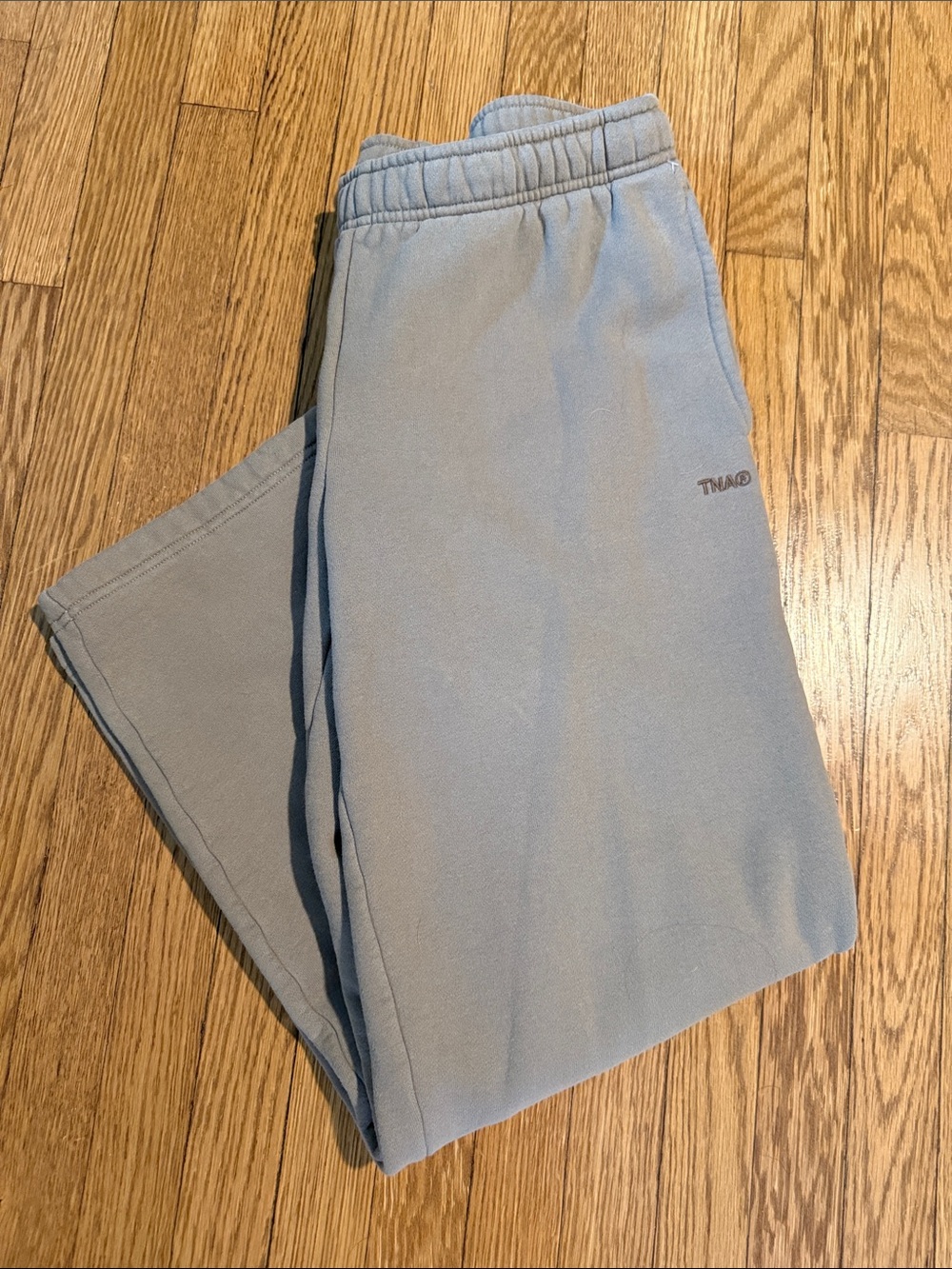 Aritzia gray/taupe sweatpants